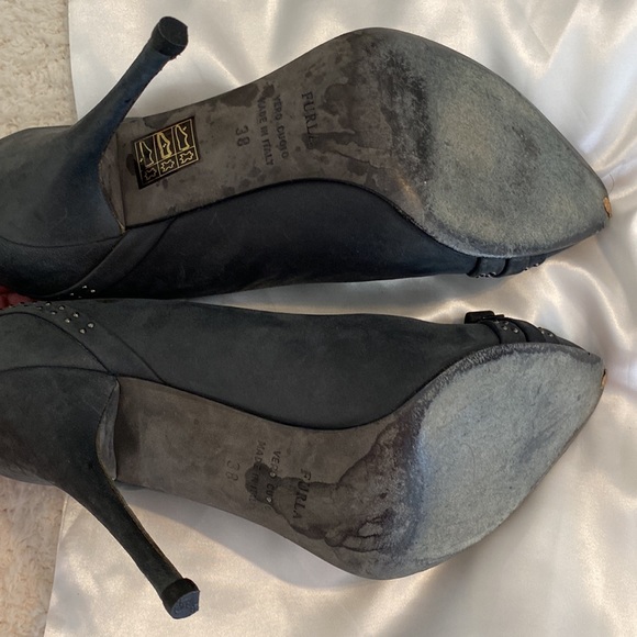 EUC - Furla Pumps - Picture 5 of 11